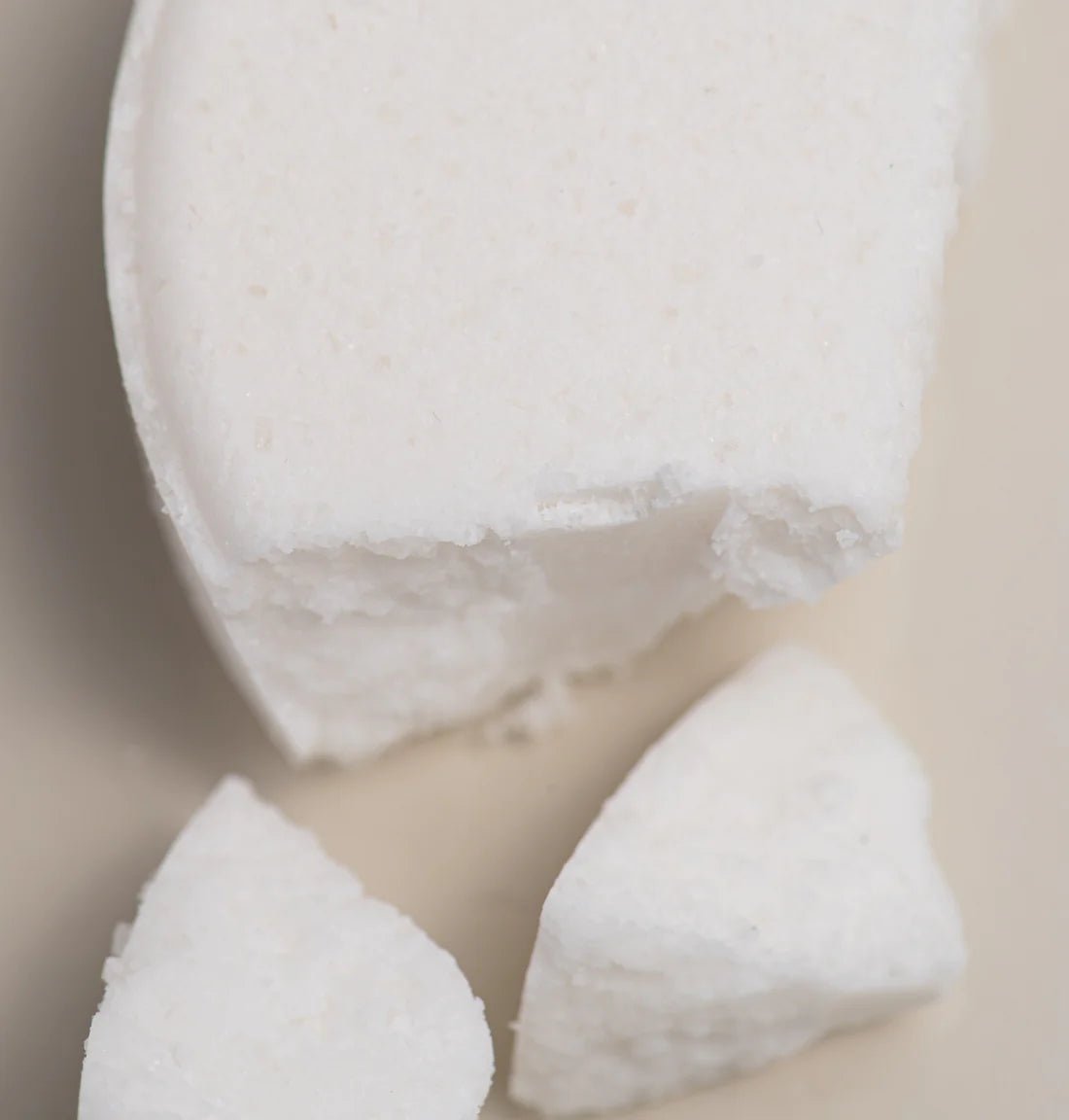 Amazing Me Repair Shampoo Bar - Mooniq - Shampoo